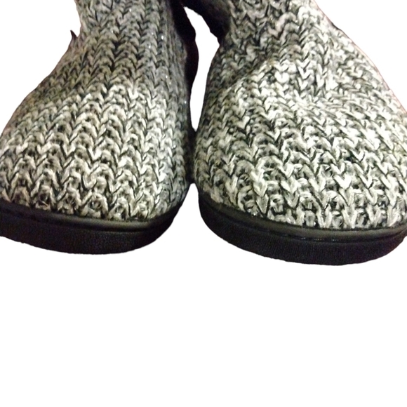 Women's Muk Luks Cheyenne Slipper Shoe Gray & Black Indoor/Outdoor Sz.9-10 - Picture 7 of 10